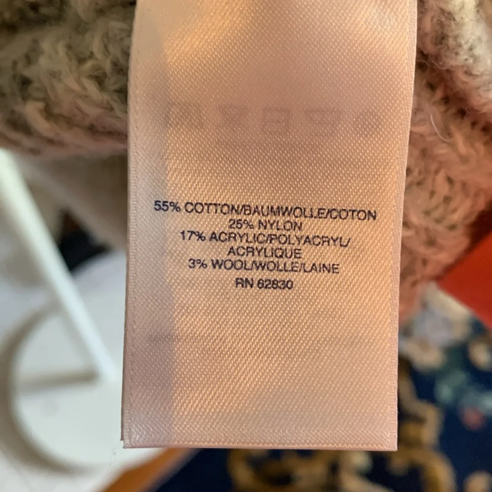 Lands End‎ Cozy lofty Cowl Neck Sweater. Worn 1-2x